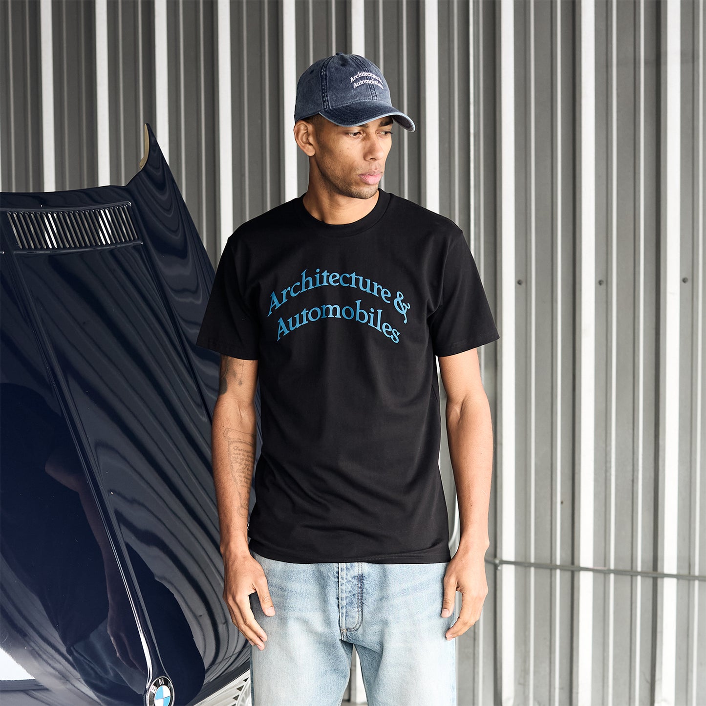 ARCHITECTURE & AUTOMOBILES TEE BLACK