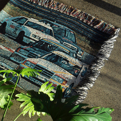 TOURENWAGEN WOVEN BLANKET